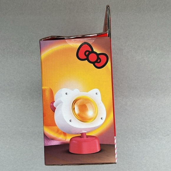 🆕 Hello Kitty Ambient Sunset Light USB Powered Sunset Orange Lighting - Picture 4 of 7